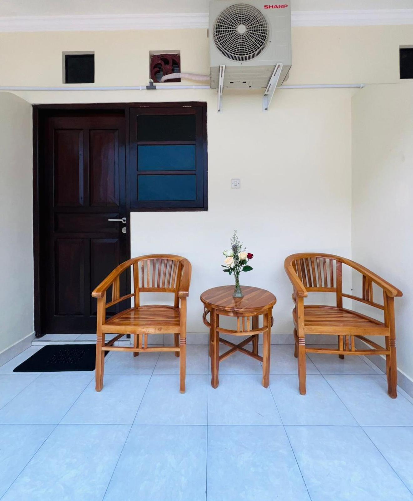 Zigiz Lovina Hostel Экстерьер фото